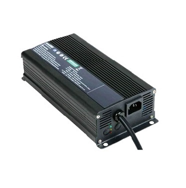 Зарядное устройство PowerFirst 24B/12A