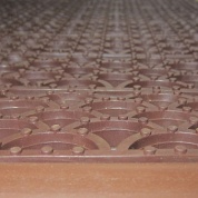 Грязезащитный входной коврик из ПВХ-модулей Scrub-10 коричневый