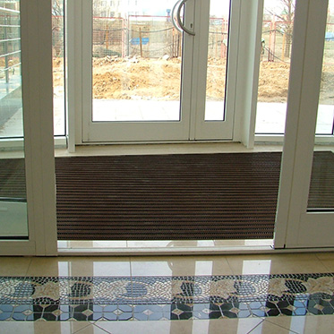 Входное грязезащитное покрытие Status-Plus