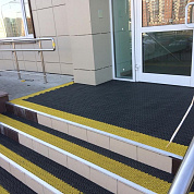 Покрытия из ПВХ и резины