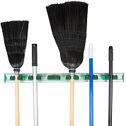 Настенный держатель для инвентаря